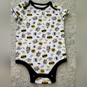 🧡4/$20 Bundle Select Items to Get Offer 🧡Batman Onesie